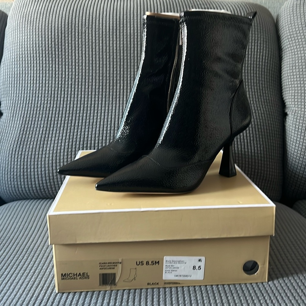 Michael Kors Clara mid booties size 8.5.
